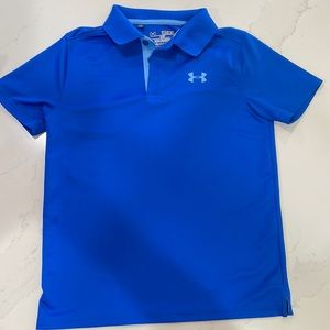 Boys M Under Armour blue short sleeve dress shirt.